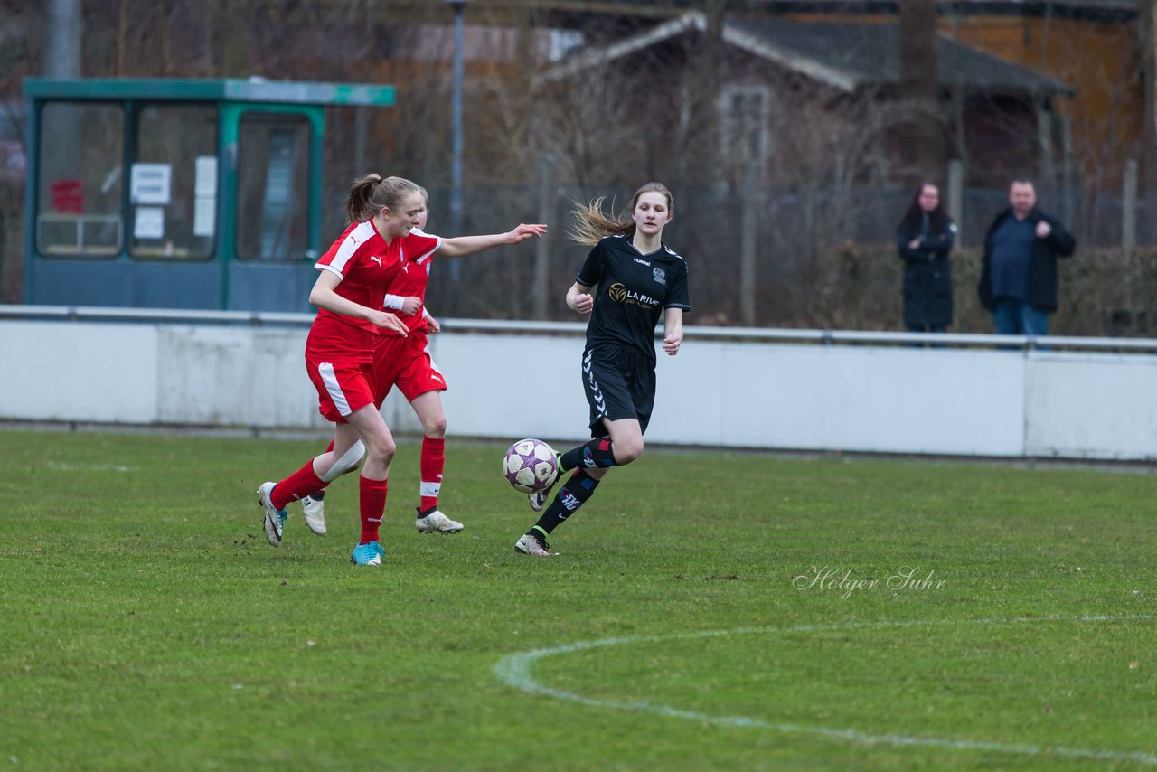 Bild 364 - B-Juniorinnen SV Henstedt Ulzburg - Holstein Kiel : Ergebnis: 0:1